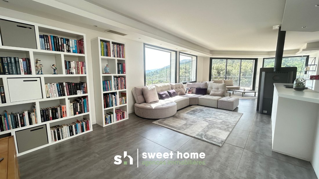 Villa in Neoules, Provence-Alpes-Côte d'Azur, France 5 - 18073603