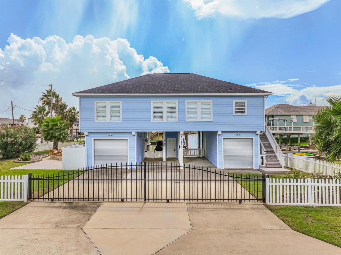 House in Galveston, Texas, United States 1 - 18072612