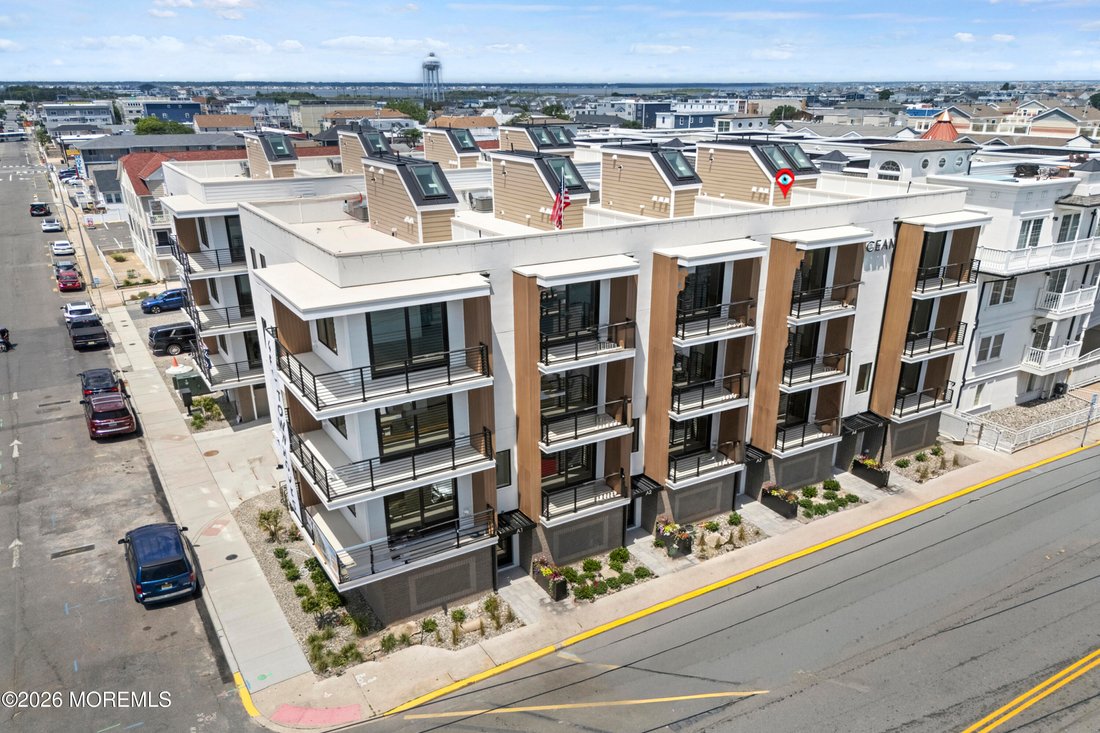 Condo in Lavallette, New Jersey, United States 1 - 18071527