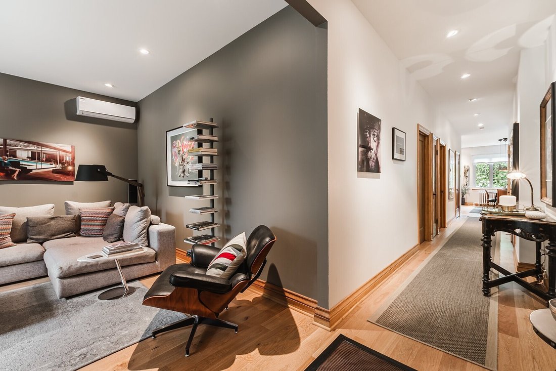 Condo in Montréal, Quebec, Canada 3 - 18071134