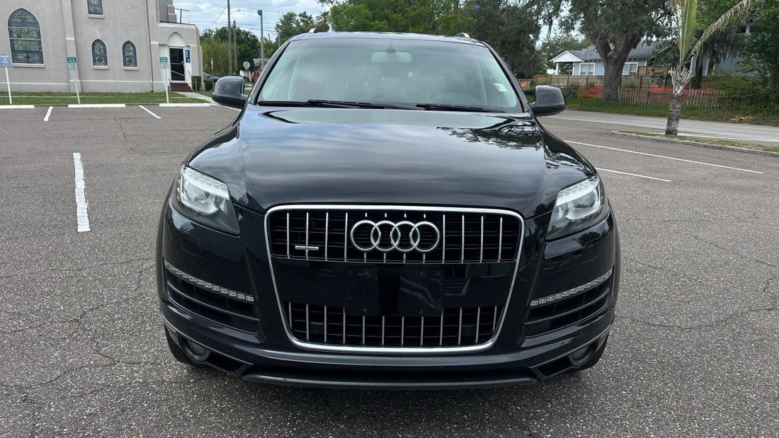 Suv in Tampa, FL, United States 2 - 18077447