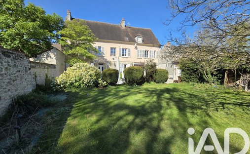 Casa a Fleurines, Alta Francia, Francia 1