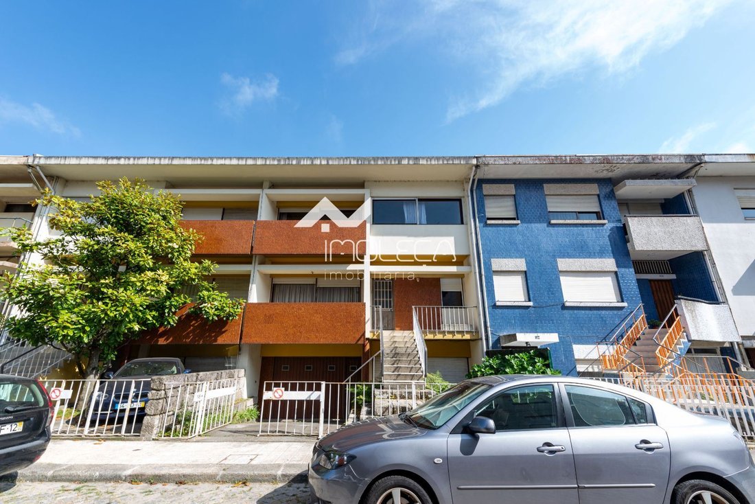Townhouse in Ramalde, Porto District, Portugal 1 - 18078825