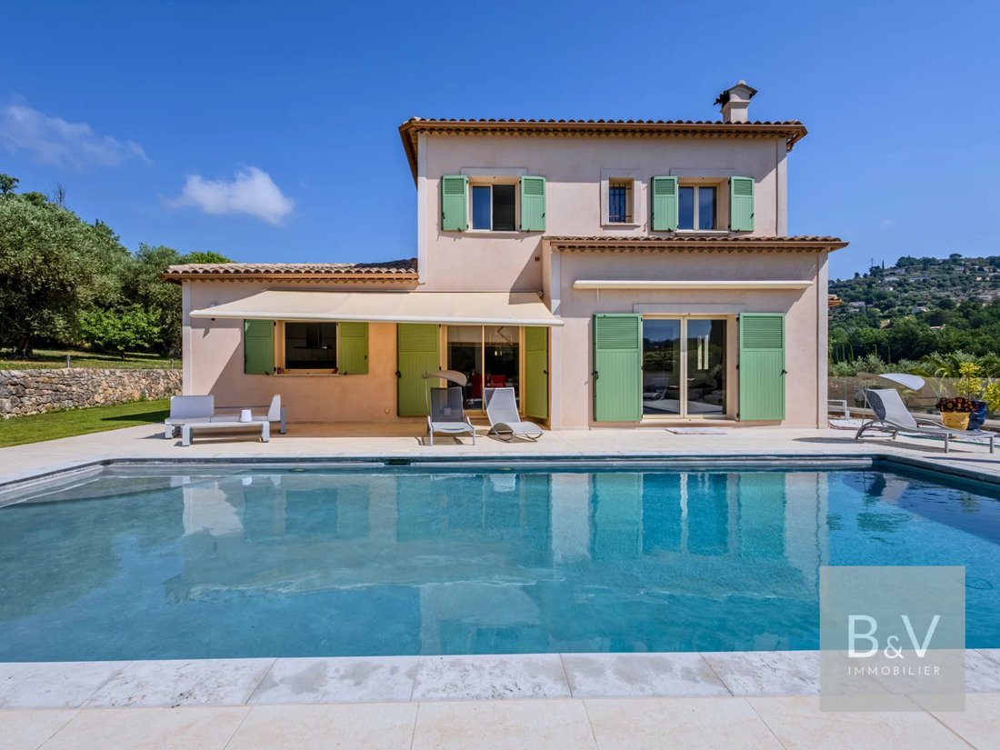 Villa in Châteauneuf-Grasse, Provence-Alpes-Côte d'Azur, France 4 - 18073246