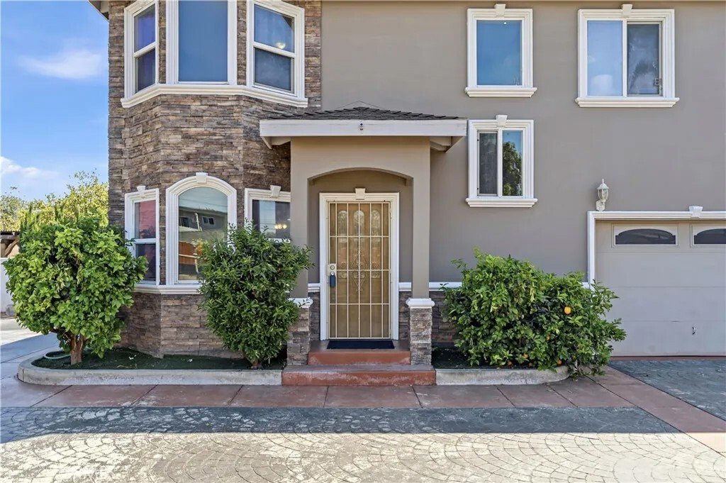 Condo in El Monte, California, United States 3 - 17591002