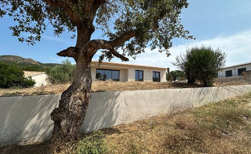 Villa in Zonza, Corsica, France 1