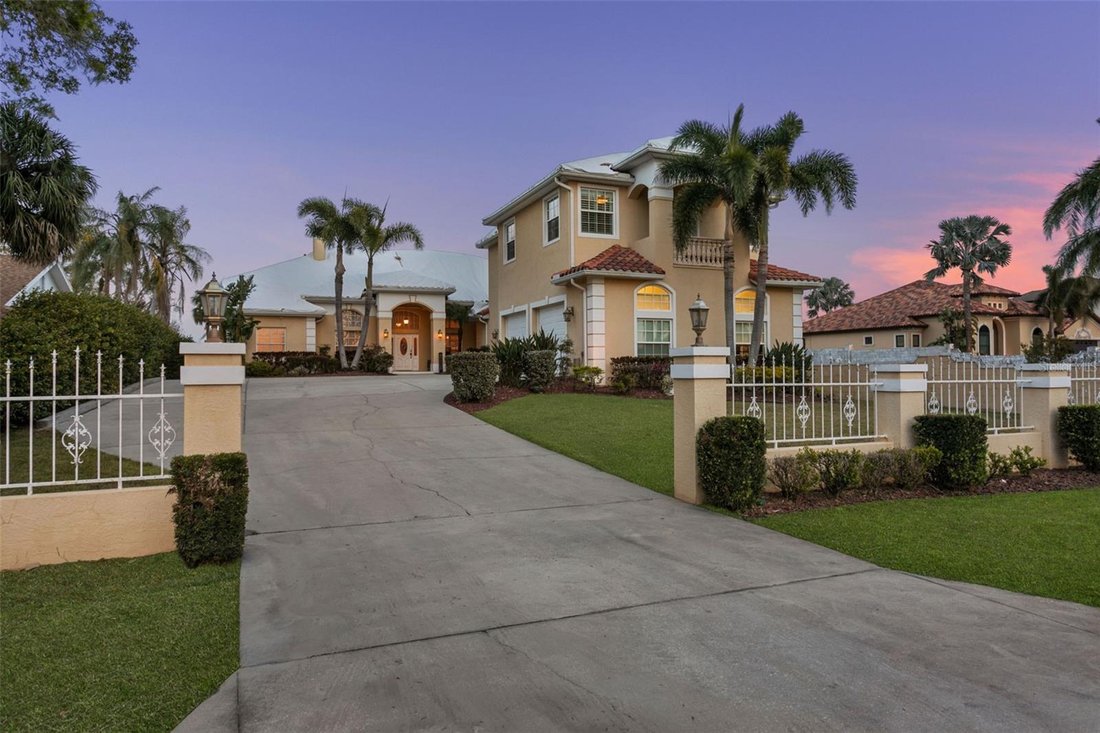 House in Tampa, Florida, United States 2 - 18075490