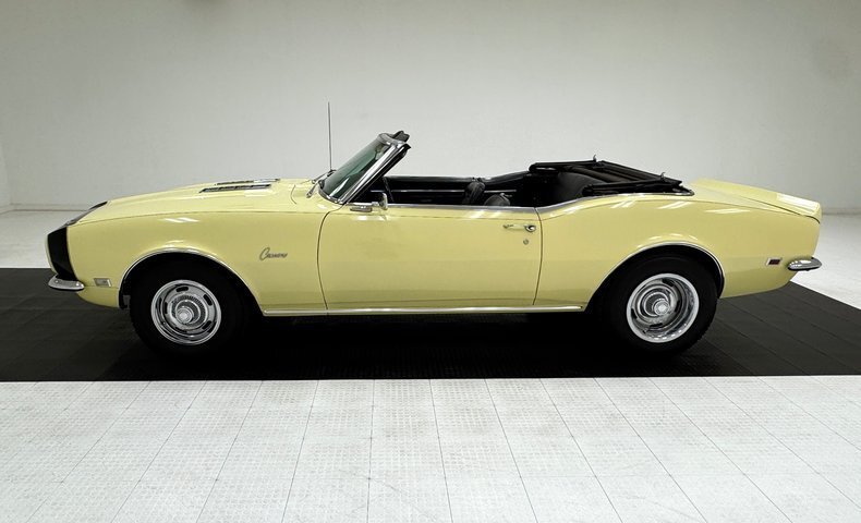 Cabriolet in Morgantown, United States 4 - 18078953