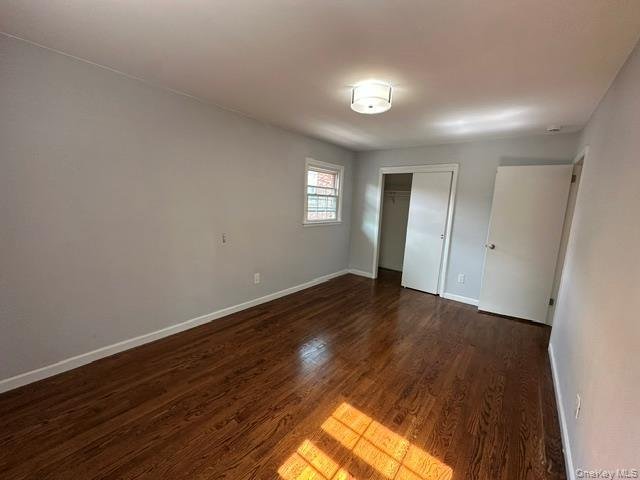 Port Washington, New York, United States 4 - 18072806