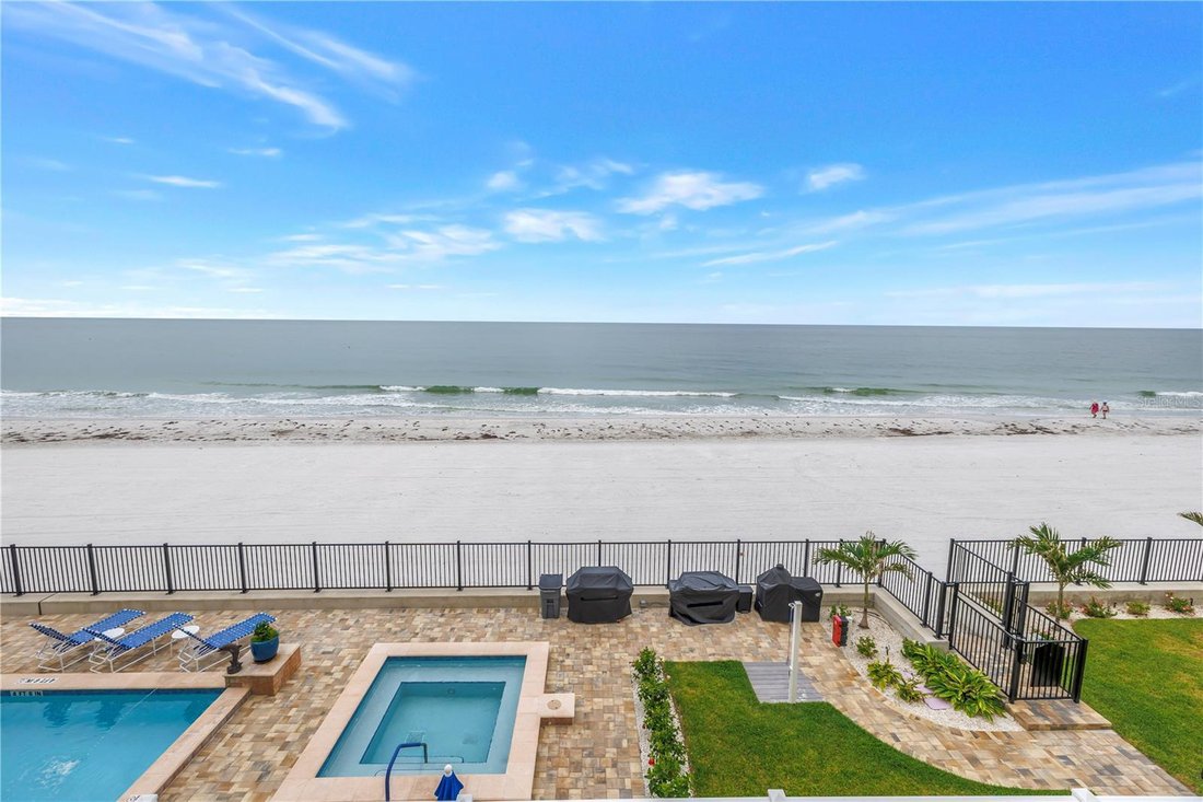 Condo in Madeira Beach, Florida, United States 2 - 18075381