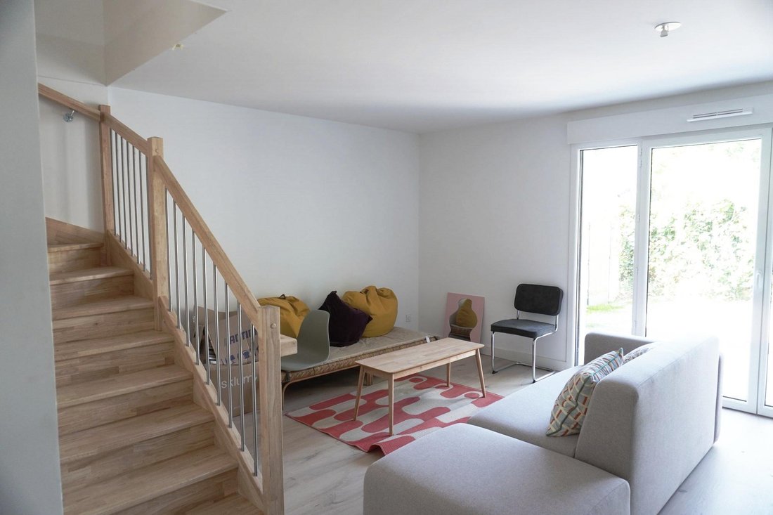 House in Villenave-d'Ornon, Nouvelle-Aquitaine, France 3 - 16737412