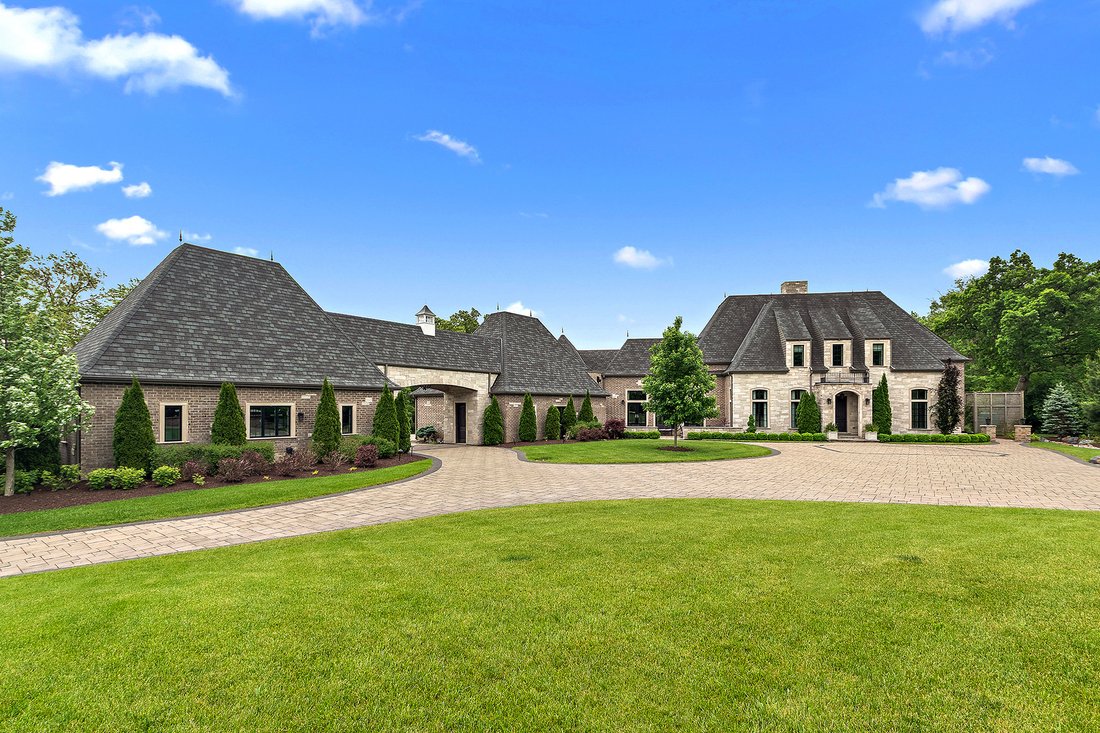 House in Burr Ridge, Illinois, United States 4 - 18072277