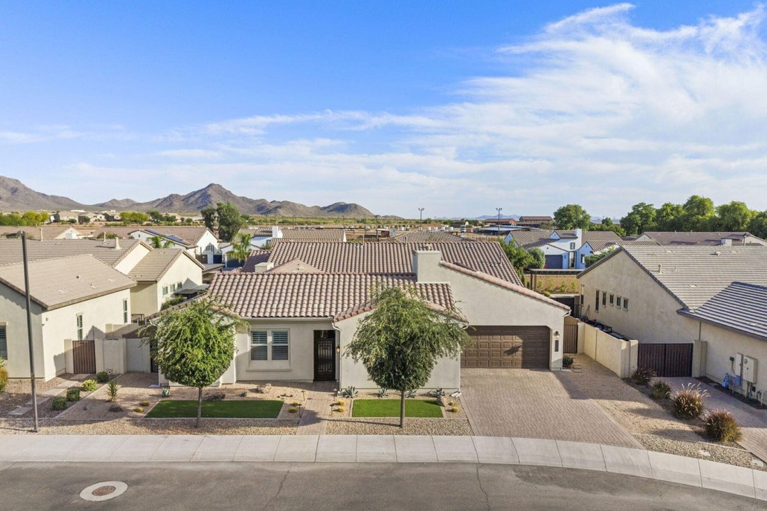 House in Gilbert, Arizona, United States 3 - 18074193