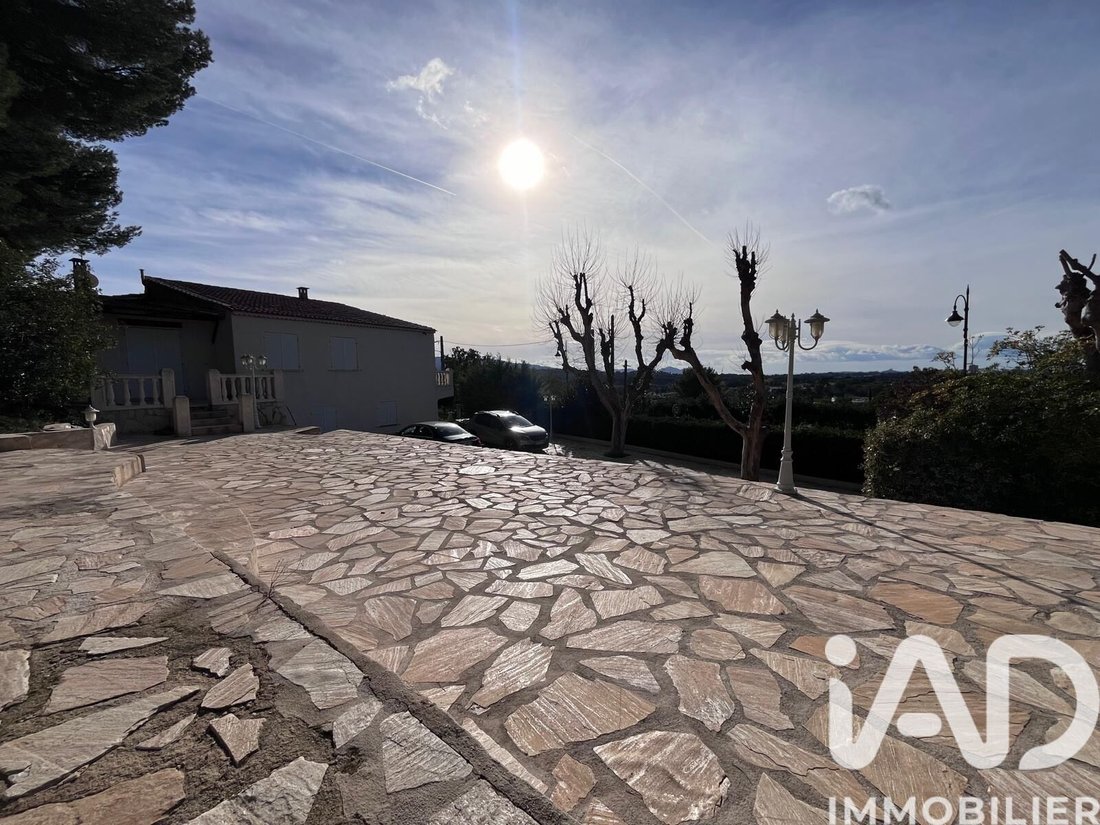 House in Golf-Embus-Enco de Botte-Bellons, Allauch, France 2 - 18075472