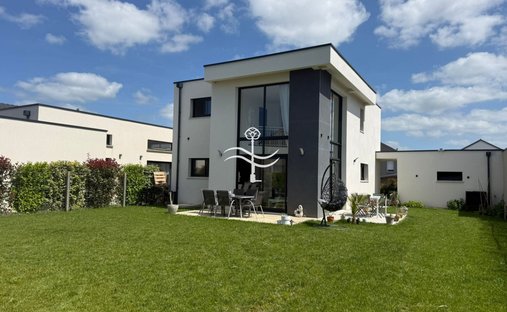 House in Blainville-sur-Orne, Normandy, France 1