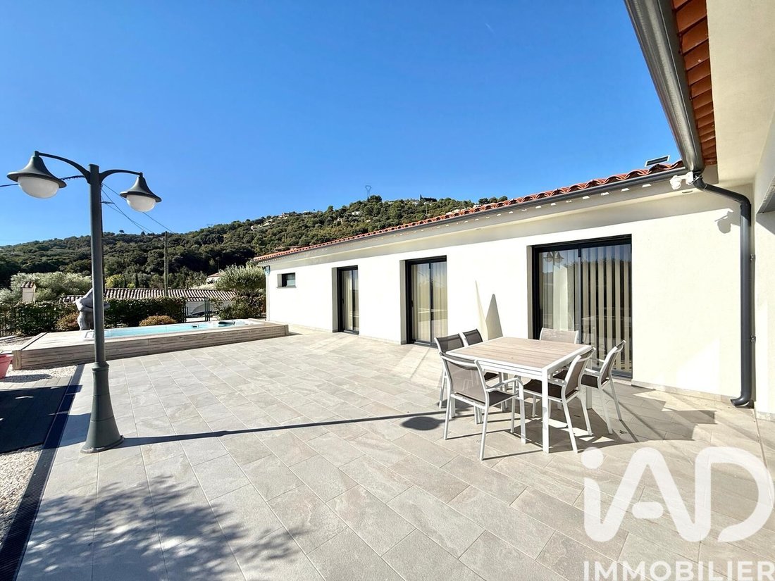 Maison à Saint-Laurent-du-Var, Provence-Alpes-Côte d'Azur, France 5 - 18076901