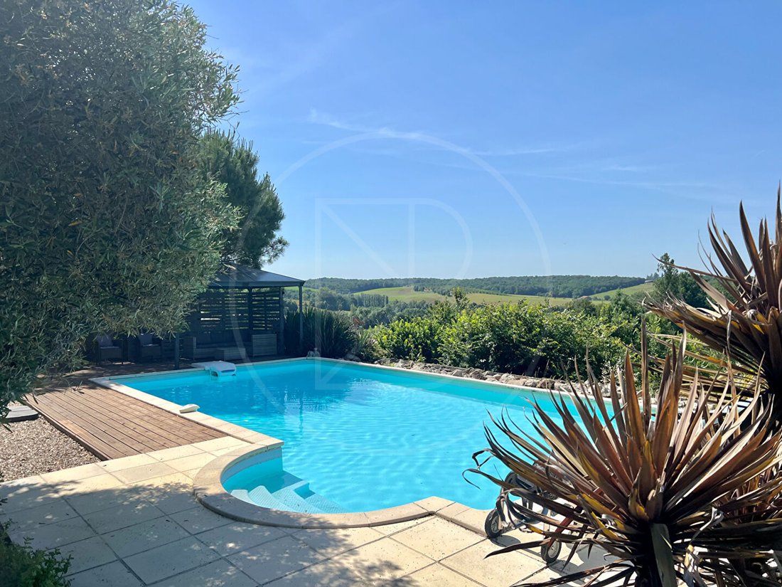 Villa in Caubon-Saint-Sauveur, Nouvelle-Aquitaine, France 3 - 18072529