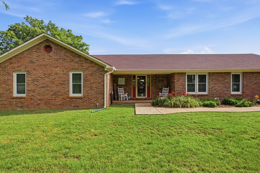 House in Pulaski, Tennessee, United States 2 - 18076252