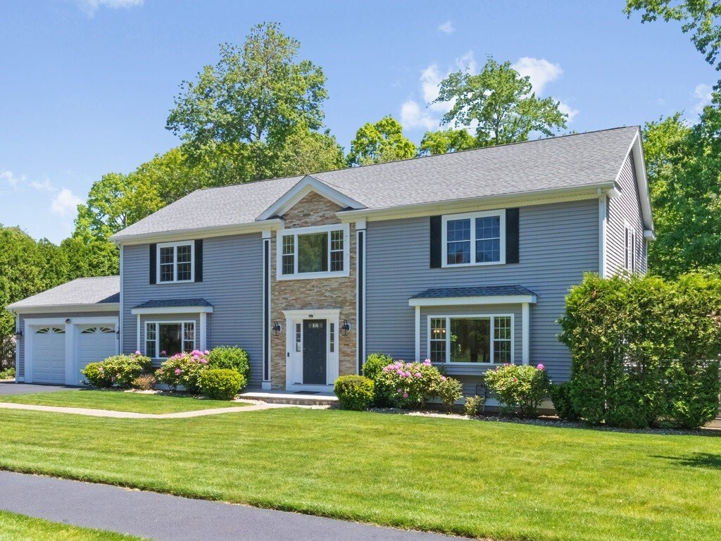 House in Waltham, Massachusetts, United States 1 - 18074231