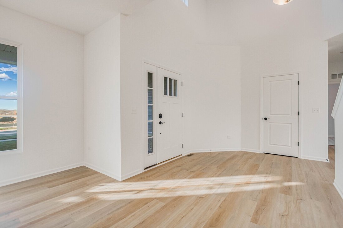 House in Huntley, Illinois, United States 2 - 18078845