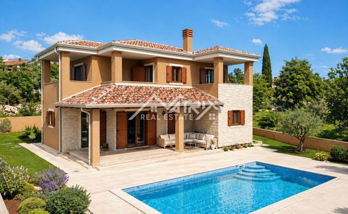 Haus in Poreč, Gespanschaft Istrien, Kroatien 1