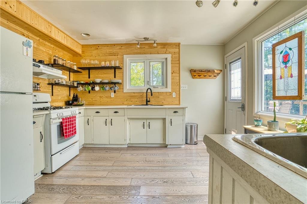 House in Bayfield, Ontario, Canada 5 - 17892629