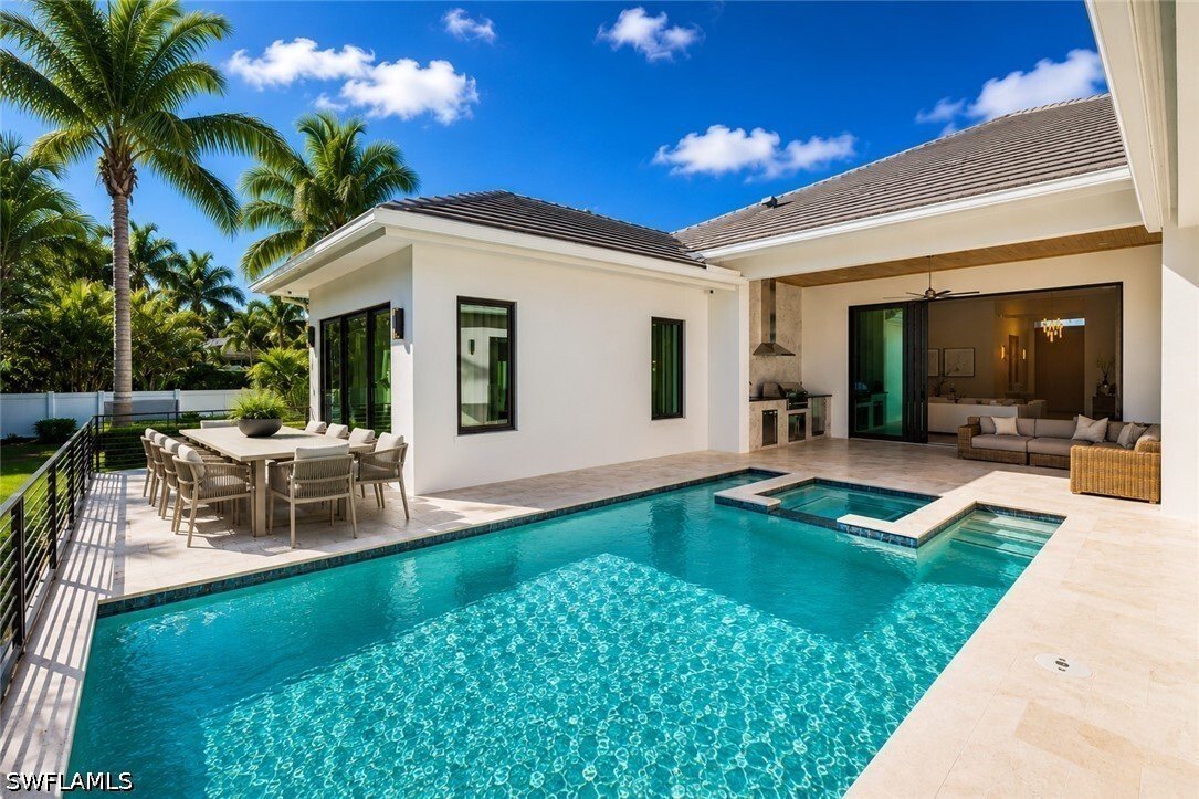 House in Naples, Florida, United States 3 - 18078426