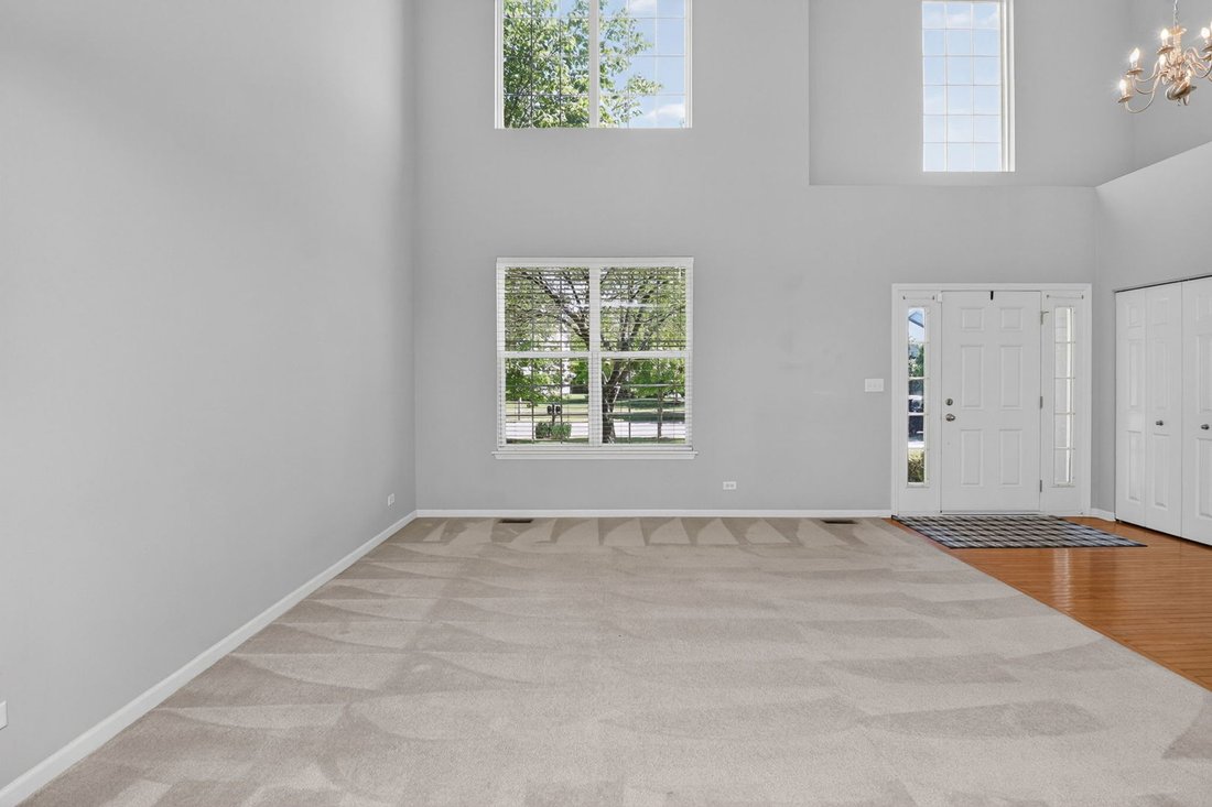 House in Oswego, Illinois, United States 5 - 18078840