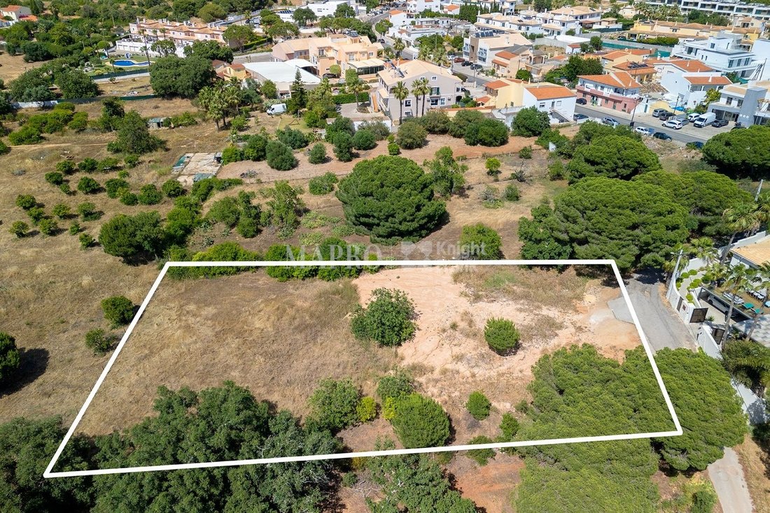Terreno a Almancil, Algarve, Portogallo 4 - 18039245