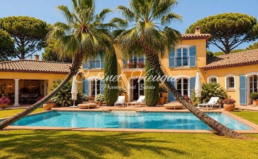 Villa in Grimaud, Provence-Alpes-Côte d'Azur, France 1