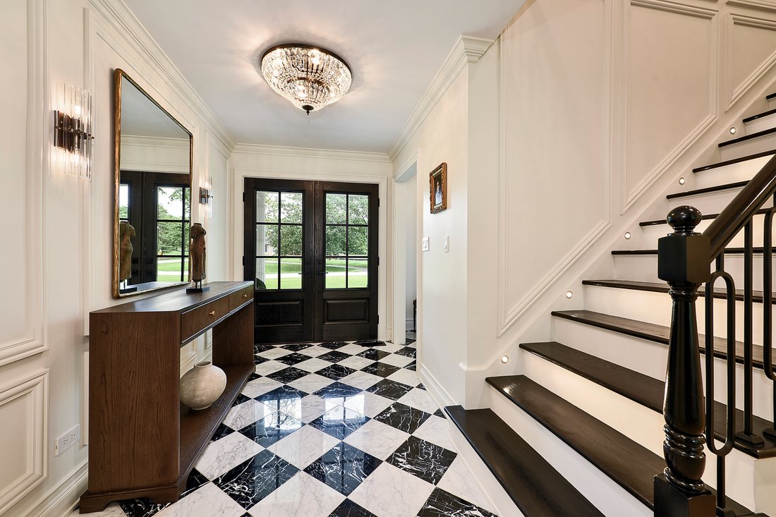 House in Palatine, Illinois, United States 4 - 18078173