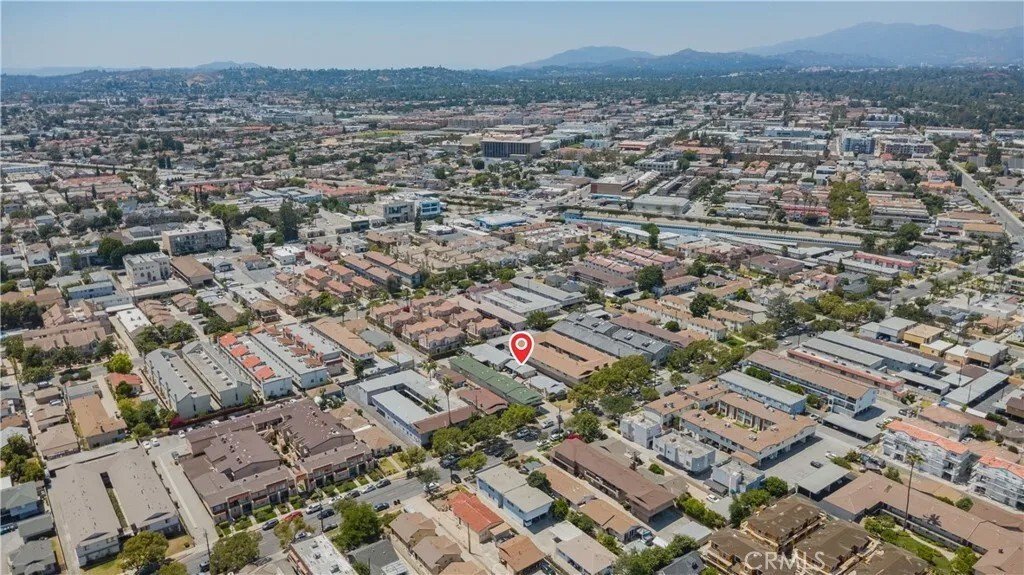 Condo in Alhambra, California, United States 4 - 18072136