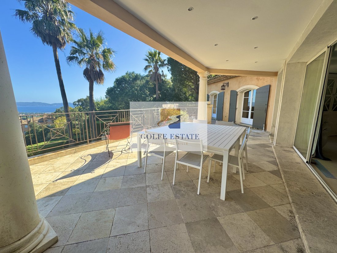 Villa in Nord, Cavalaire-sur-Mer, France 3 - 18075532