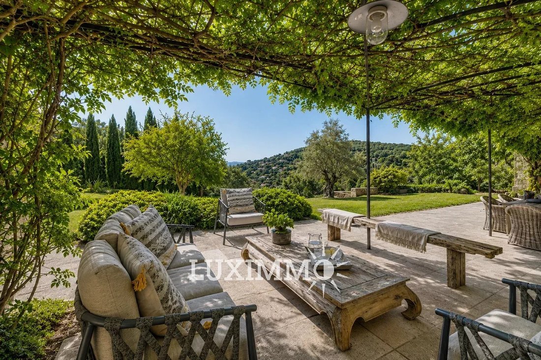 Country House in Grasse, Provence-Alpes-Côte d'Azur, France 2 - 18076912