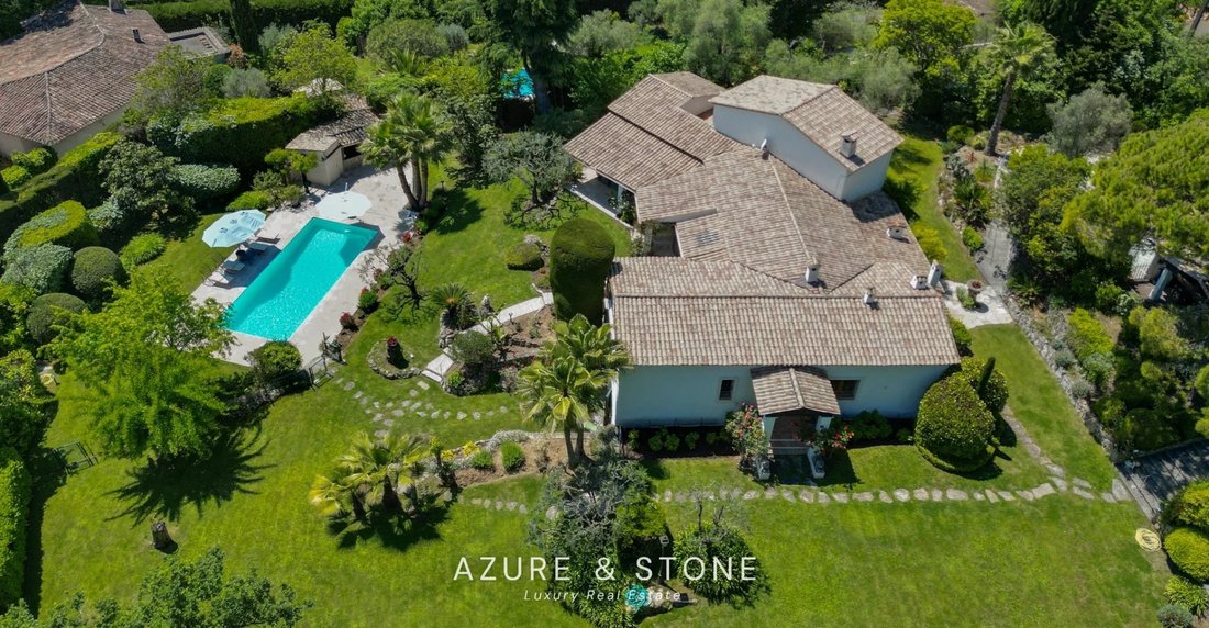 Estate in Opio, Provence-Alpes-Côte d'Azur, France 2 - 18072889