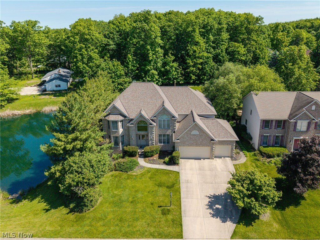 House in Strongsville, Ohio, United States 2 - 18072076