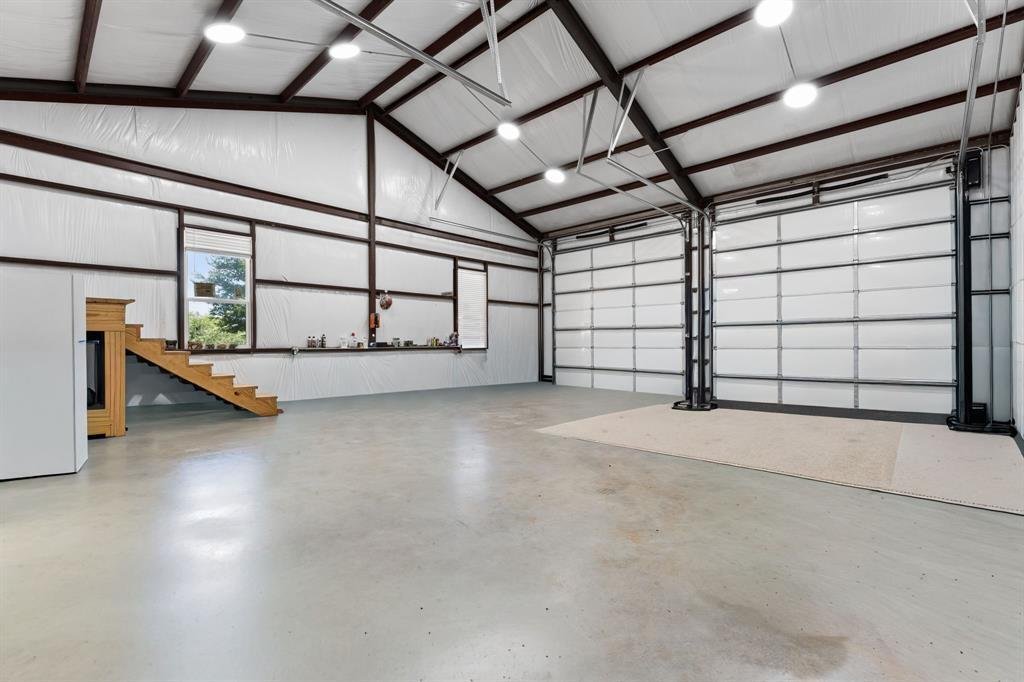 House in Blum, Texas, United States 4 - 18075626