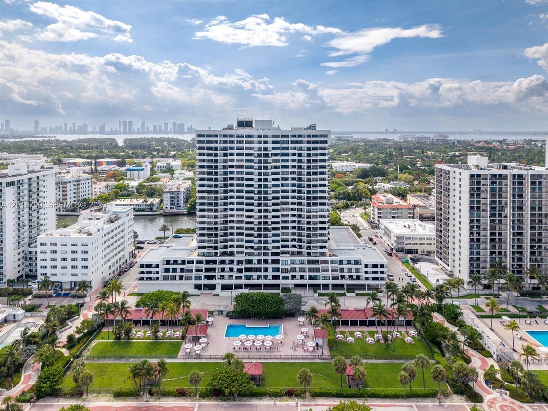 Condo in Miami Beach, Florida, United States 4 - 17933146