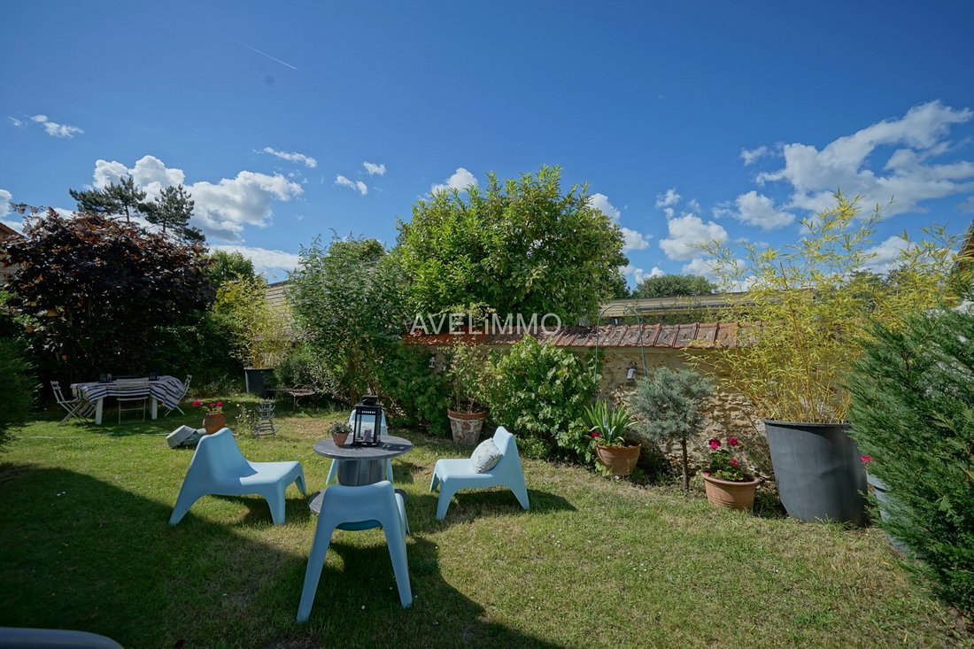 House in La Queue-les-Yvelines, Ile-de-France, France 2 - 18075521