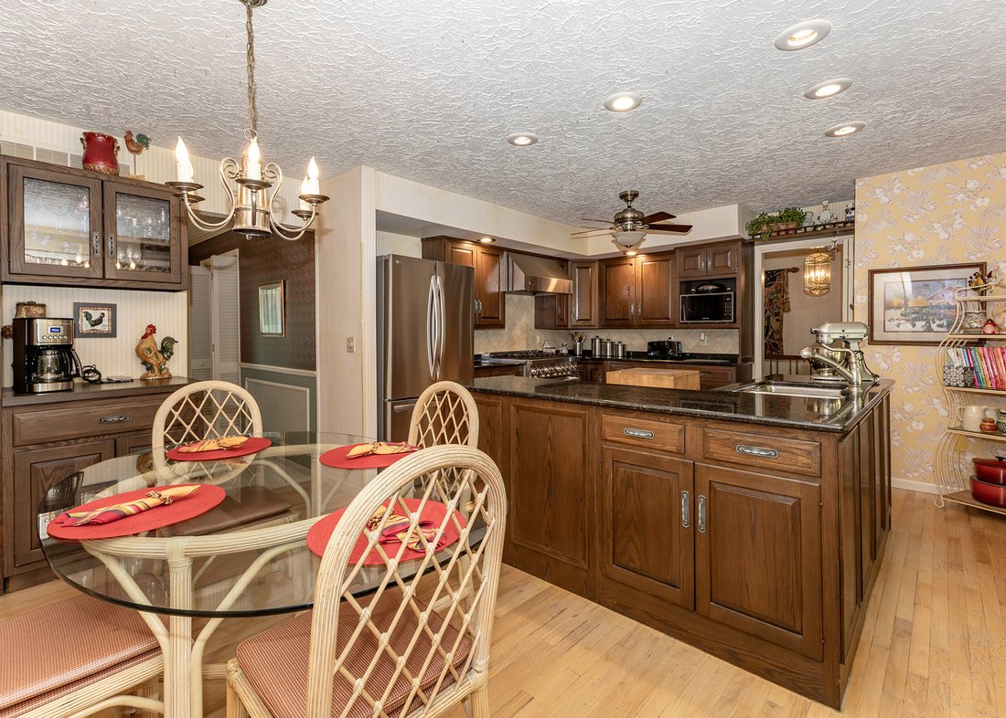 House in Taylor Ridge, Illinois, United States 5 - 18076363