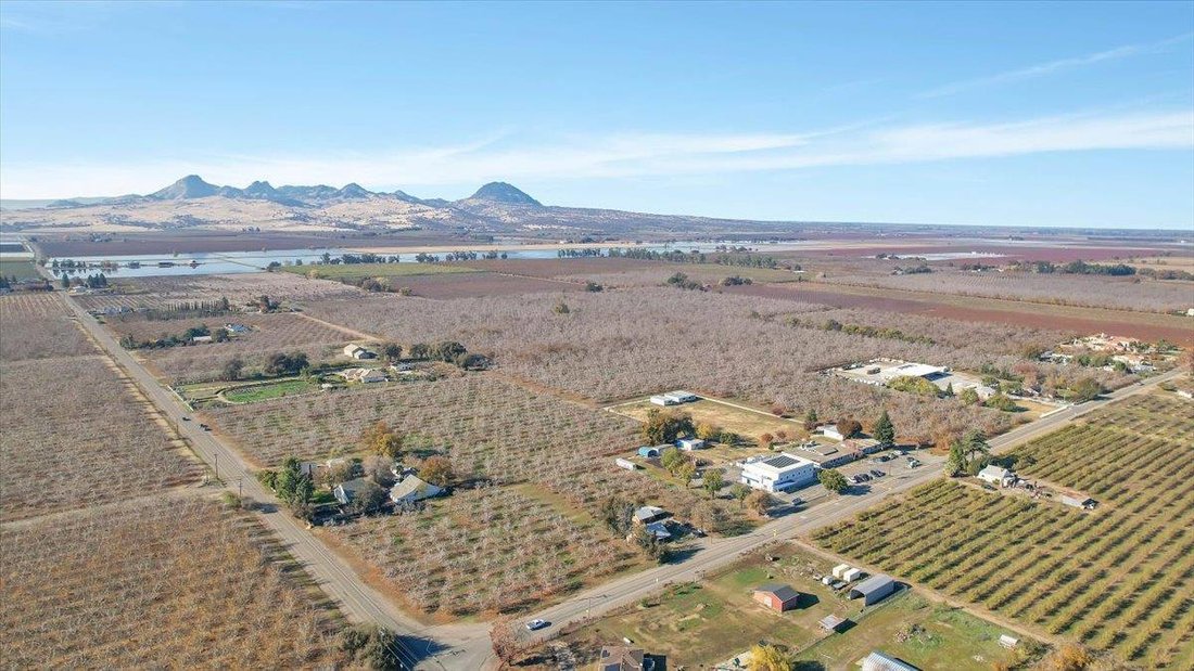 Farm Ranch in Yuba City, California, United States 2 - 18076031