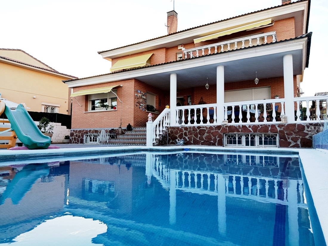Townhouse in Meco, Comunidad de Madrid, Spain 3 - 17303445