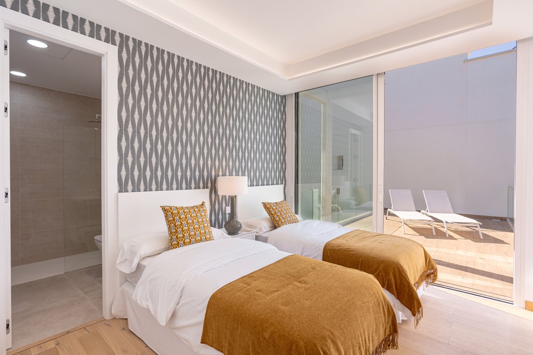 Villa in Marbella, Andalusia, Spain 3 - 17099771