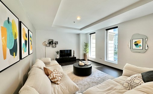 Apartment in DIFC / Dubai International Financial Centre, Dubai, United Arab Emirates 1
