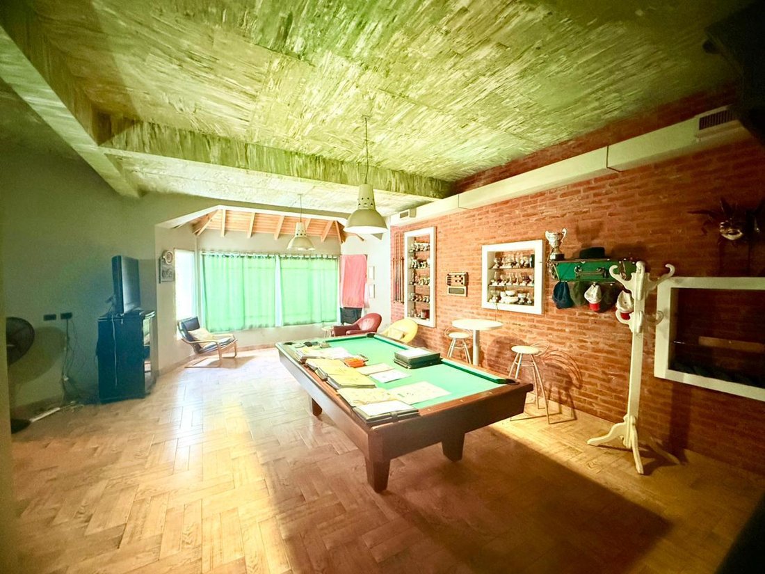 House in Esteban Echeverría, Buenos Aires Province, Argentina 3 - 18073258