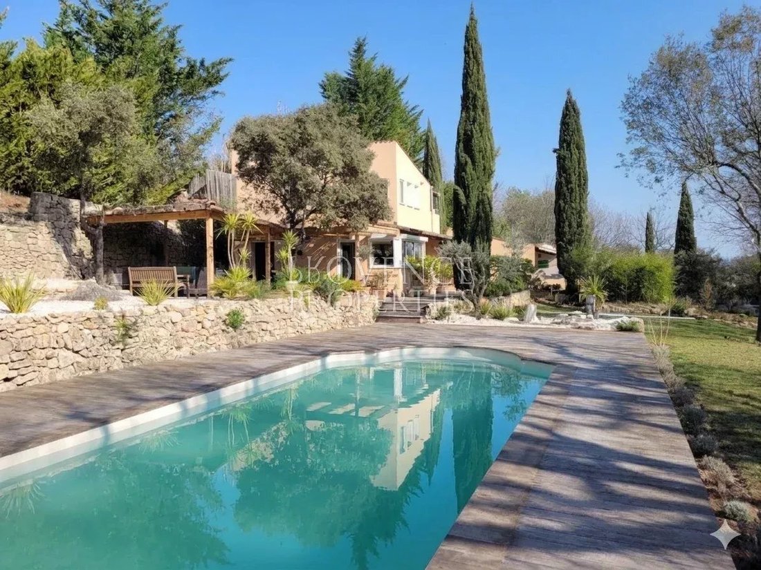 House in Cotignac, Provence-Alpes-Côte d'Azur, France 1 - 18073039