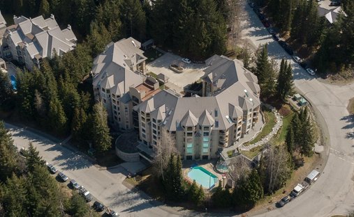 Condo in Whistler, British Columbia, Canada 1