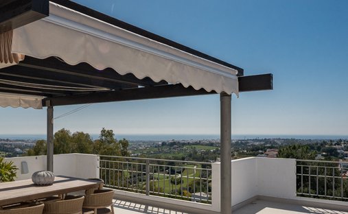Penthouse in La Quinta, Benahavis, Andalusia 1