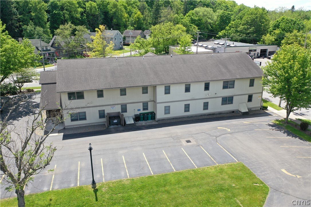 Cortland, New York, United States 5 - 18071391