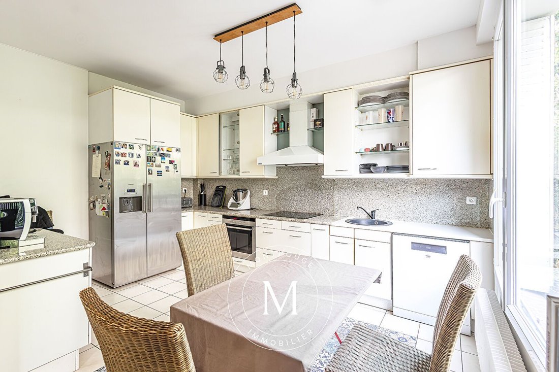 House in Montrouge, Ile-de-France, France 5 - 18075592